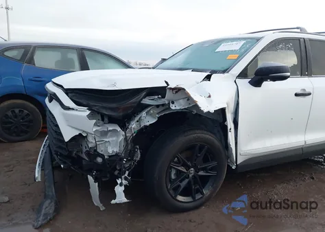 2025 Toyota Grand Highlander Hybrid Nightshade Edition z USA, uszkodzony, nr VIN 5TDACAB53SS031415